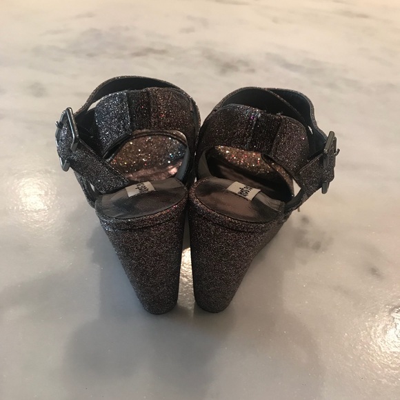 Not rated glitter wedges - Picture 3 of 3